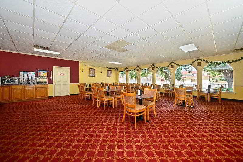 Best Western Tulsa Airport Exterior foto