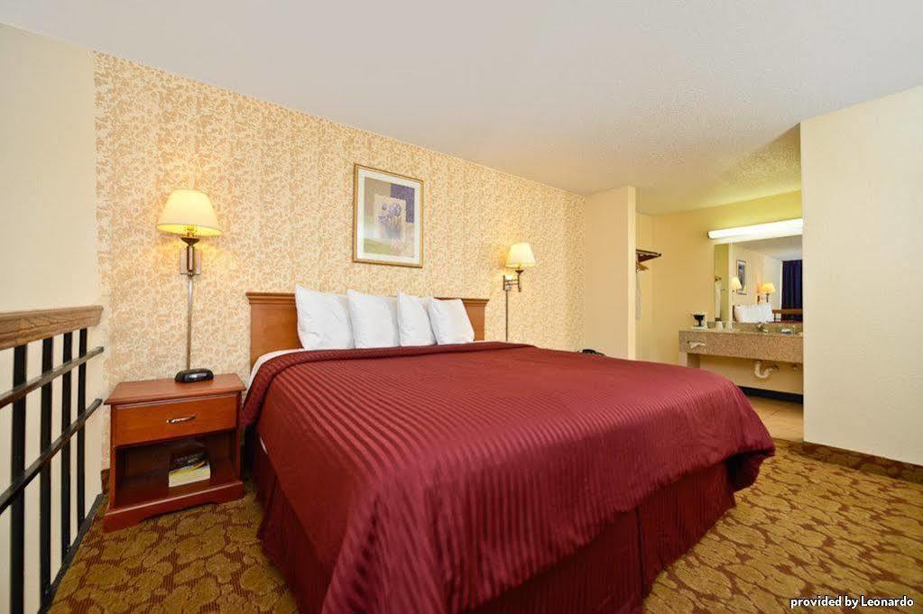 Best Western Tulsa Airport Exterior foto